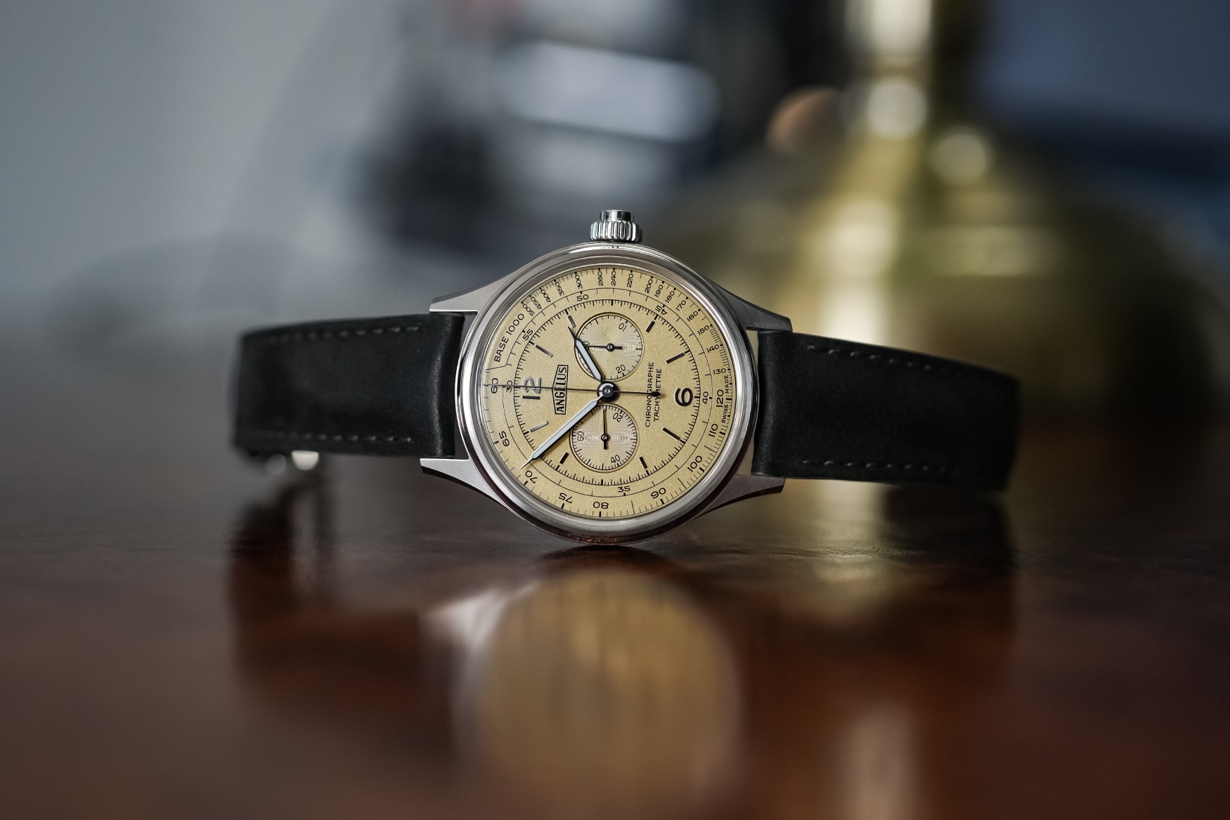 angelus chronographe tachymetre monochrome mds5