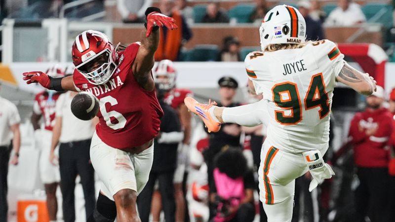Live updates: Indiana vs. Miami in the College Football Playoff national championship