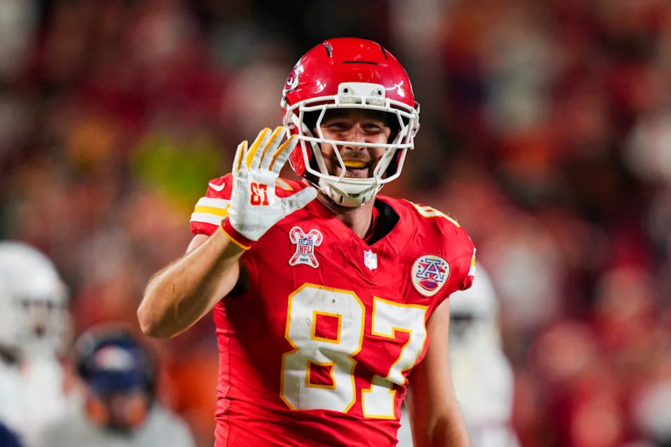 Kansas City Chiefs tight end Travis Kelce (87) reacts after making a catch for a first down against the Denver Broncos.Jay Biggerstaff-Imagn Images
