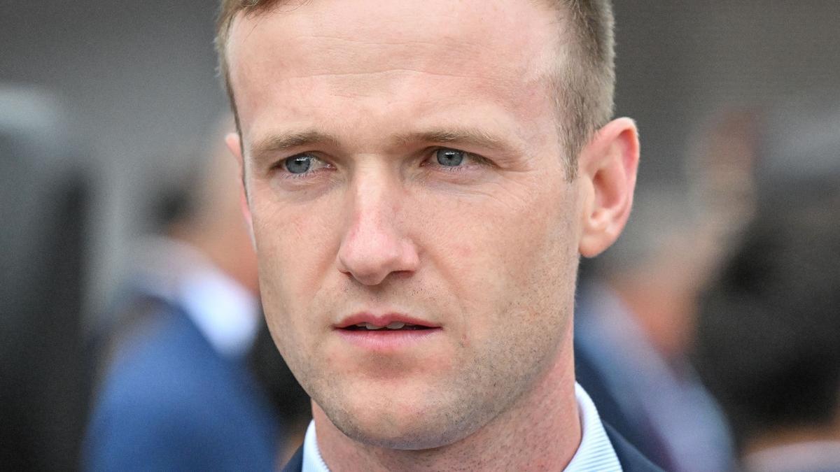 Hayes family issues ‘devastating’ Lindsay Park stables update after Victorian bushfire