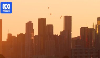 Live: Heatwave warnings for large parts of Australia as bushfire risk soars