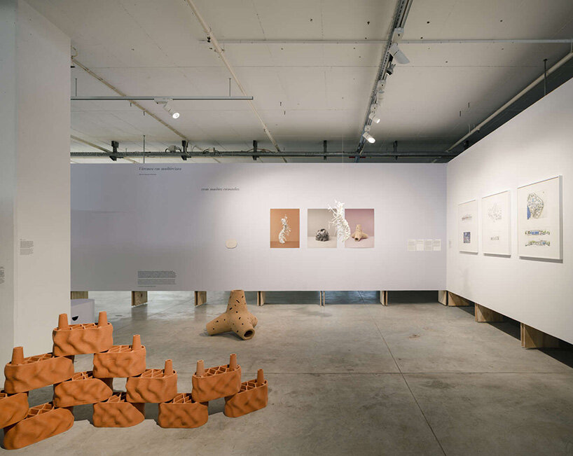 the scenography accommodates varied forms of work