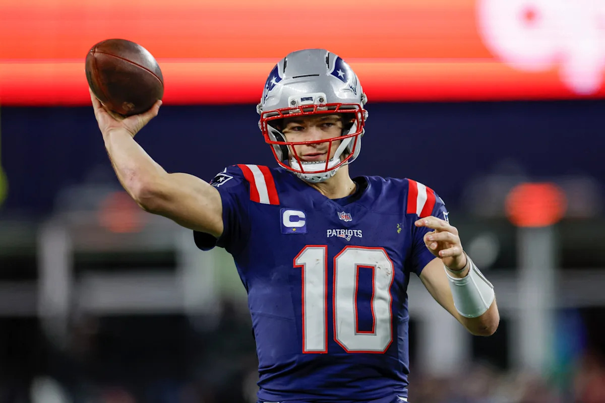 Patriots vs. Texans odds, picks, predictions: Best bets for NFL divisional round game