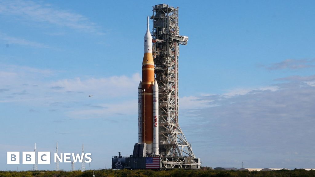 Nasa's mega Moon rocket arrives at launch pad
