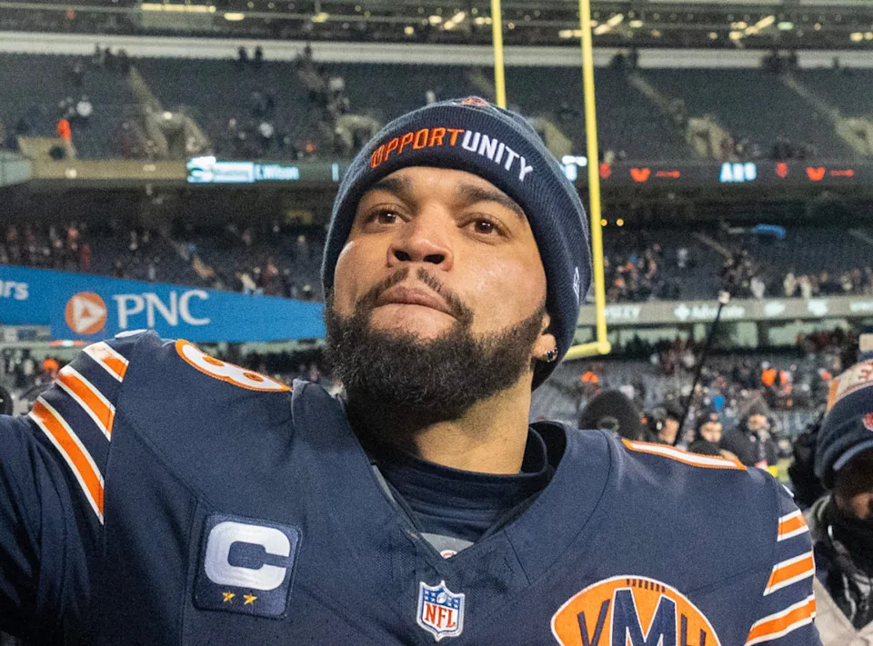 Chicago Bears quarterback Caleb Williams Via Imagn Images
