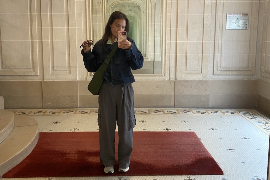 Ella Taverner poses for a selfie in Paris.