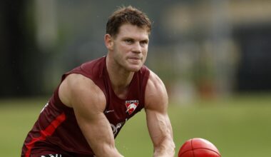 Taylor Adams taken to hospital, knocked out, what happened, Sydney Swans, Club Rose Bay, news