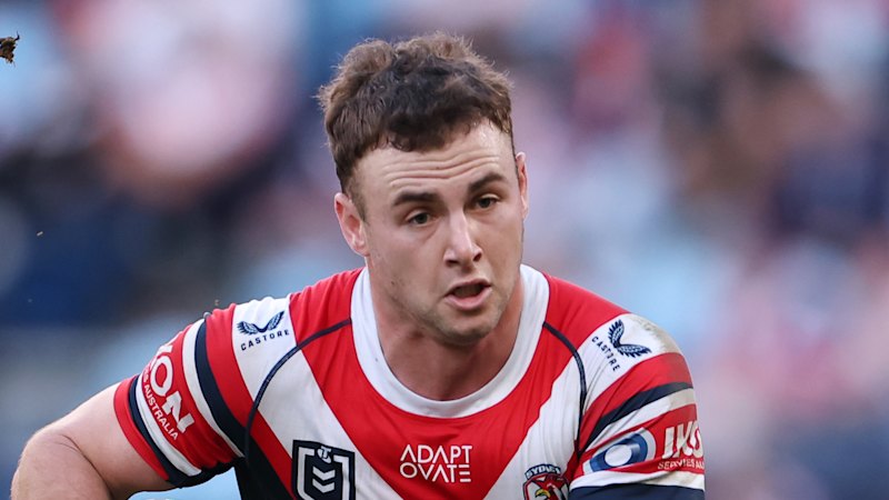 Sandon Smith faces uphill battle for Newcastle Knights halves role against ‘electrifying’ Fletcher Sharpe