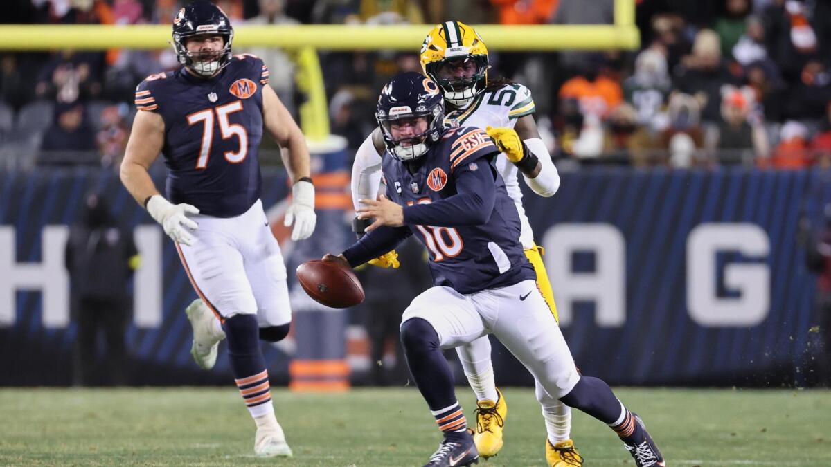 Best Saturday NFL parlay for Wild Card Weekend at DraftKings: Top picks for Rams-Panthers, Bears-Packers