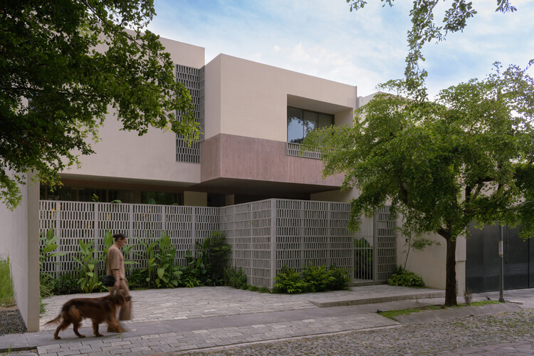 Paseo House of Cantera / Antumbra estudio - Exterior Photography, Garden, Concrete