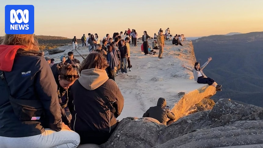 Blue Mountains council closes Lincoln's Rock lookout after safety concerns