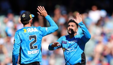 BBL15 results: Adelaide Strikers defeat Melbourne Renegades