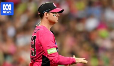 BBL final live updates: Steve Smith takes centre stage as Sydney Sixers face Perth Scorchers