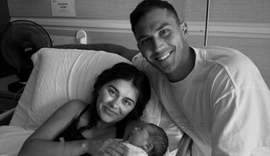 Cumming welcomes baby girl