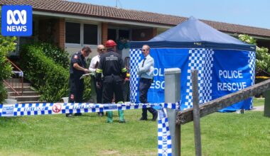 Off-duty firefighter tries to save man from fatal Wollongong unit fire