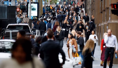 'Not appropriate': Grim reality behind 'encouraging' inflation figures as mortgage-holders await next rate meeting in February