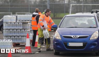 Thousands of homes in Sussex and Kent still without water supply