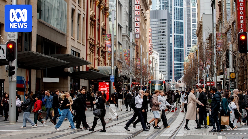 Inflation cools in November with consumer prices rising 3.4pc, but still above the RBA's target