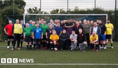 Guildford Man v Fat football club wins national team award