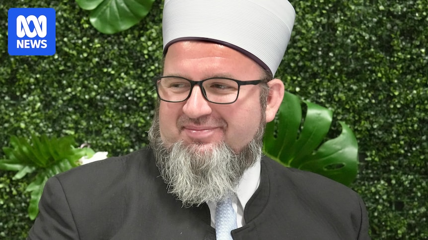 Imam thanks police after alleged roadside assault in Melbourne's south-east