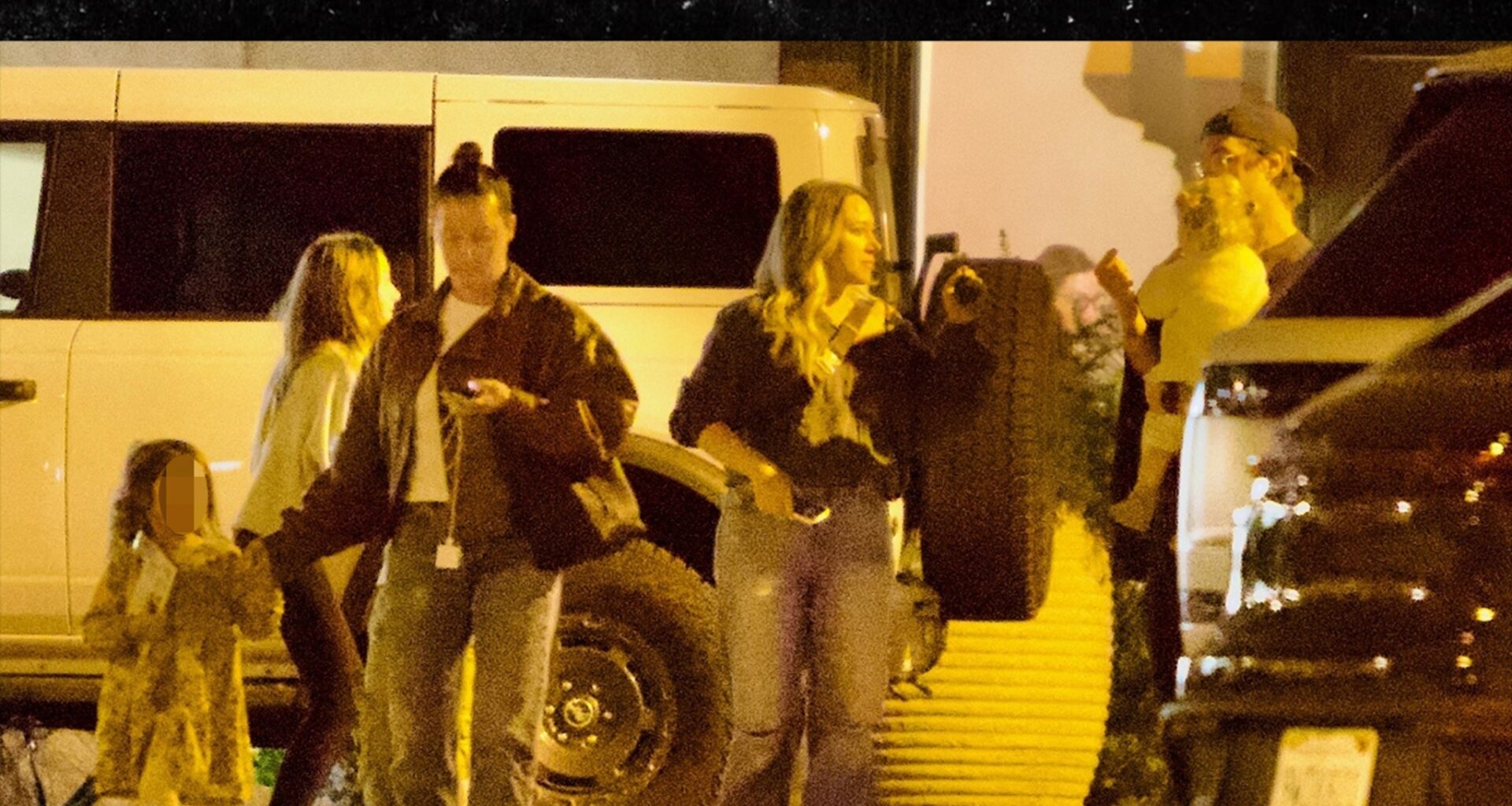 Ashley Tisdale and Haylie Duff Hang Out Amid Toxic Mom Group Drama