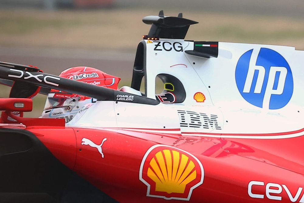 De compacte, driehoekige airbox van de Ferrari SF-26