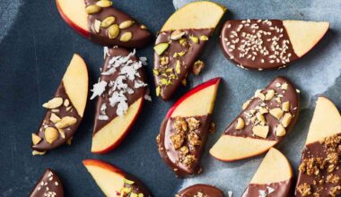 8 Healthy Desserts That Still Satisfy Your Sweet Tooth, According to Dietitians