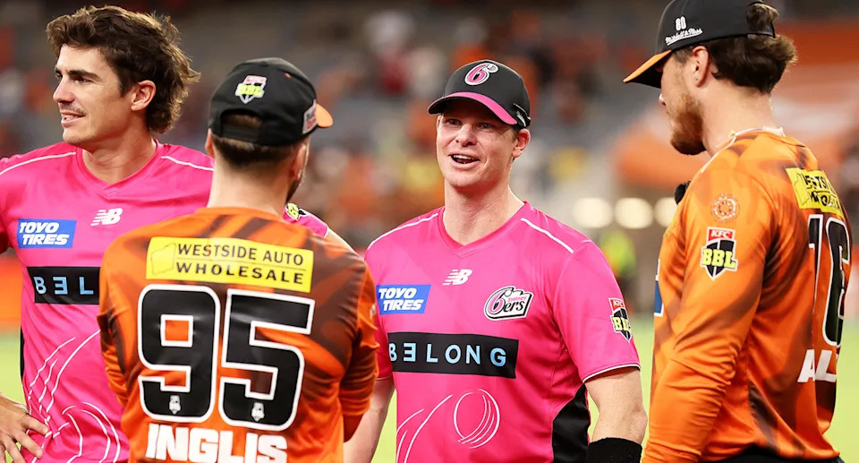 Perth Scorchers and Sydney Sixers players in the BBL.