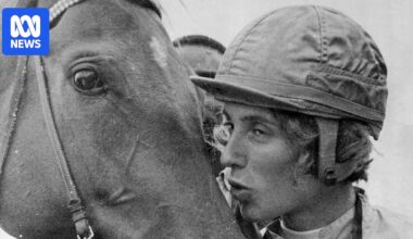 Trailblazing US female jockey Diane Crump dies aged 77
