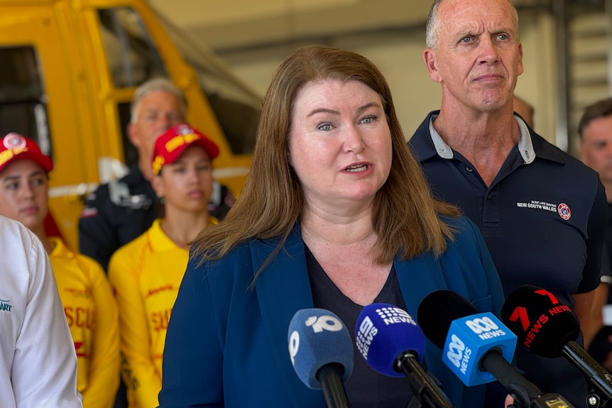 Minister for Agriculture, Tara Moriarty and steve pearce from Surf Life Saving NSW talks to the media 