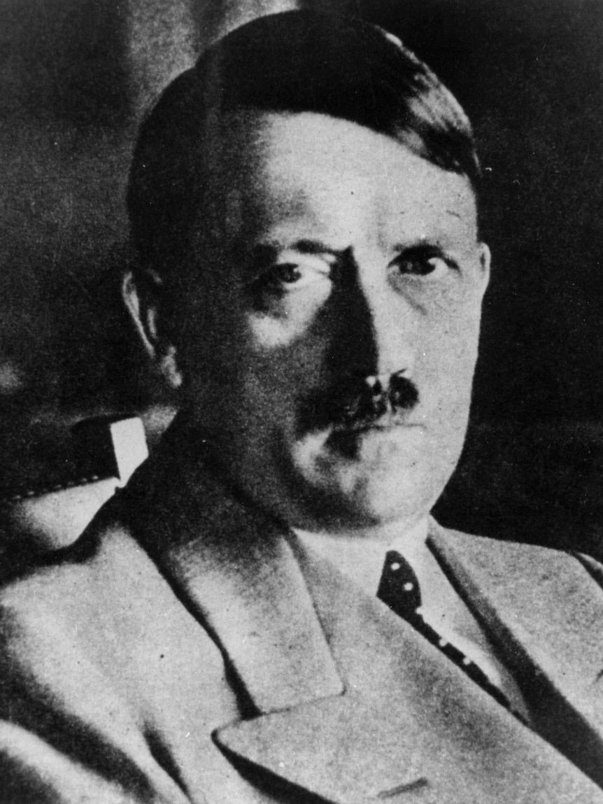 Head and shoulders photo of Adolf Hitler, unknown date.