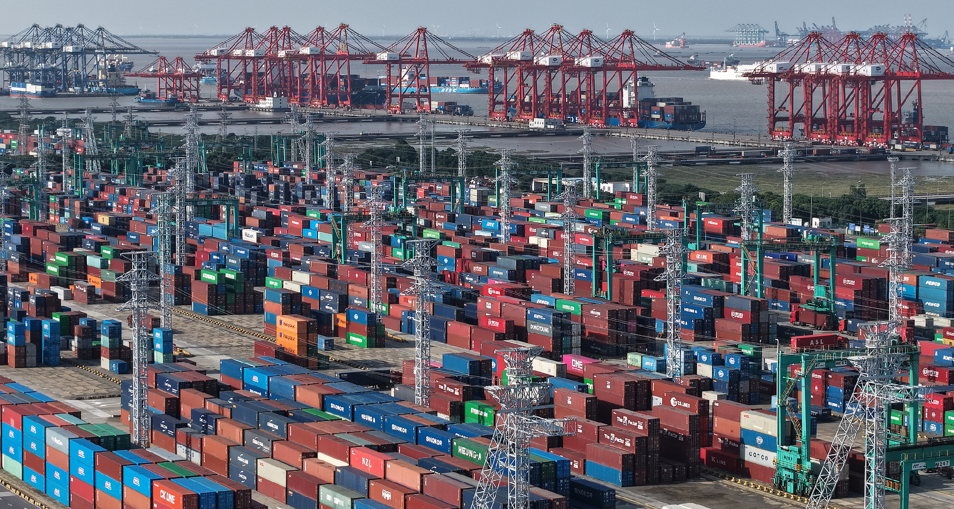 China posts record trade in 2025 as private firms lead growth - news.cgtn.com