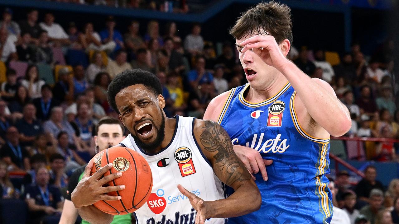 Latest basketball news and scores, Adelaide 36ers def Brisbane Bullets, Perth Wildcats def NZ Breakers, video, highlights