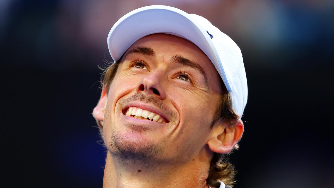 What time does Alex de Minaur play in the first round?, Matteo Berrettini withdraws due to illness