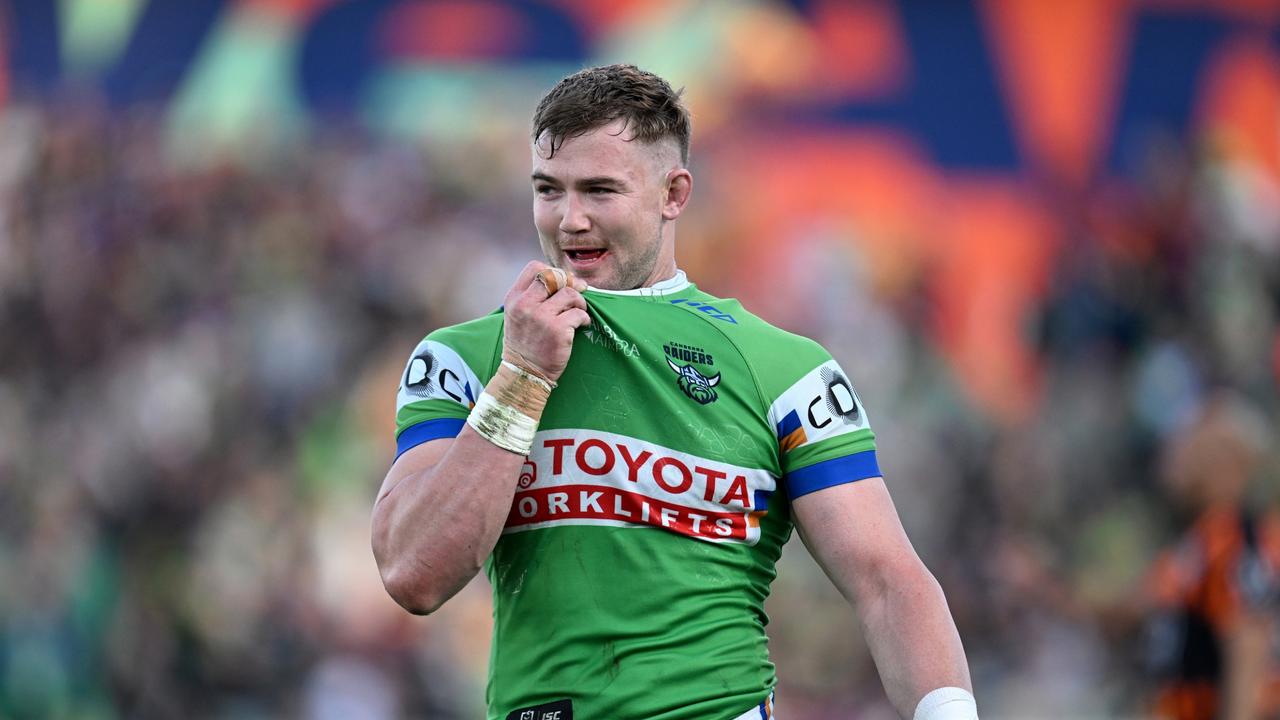 Hudson Young opposes NRL rule change that could kill comebacks