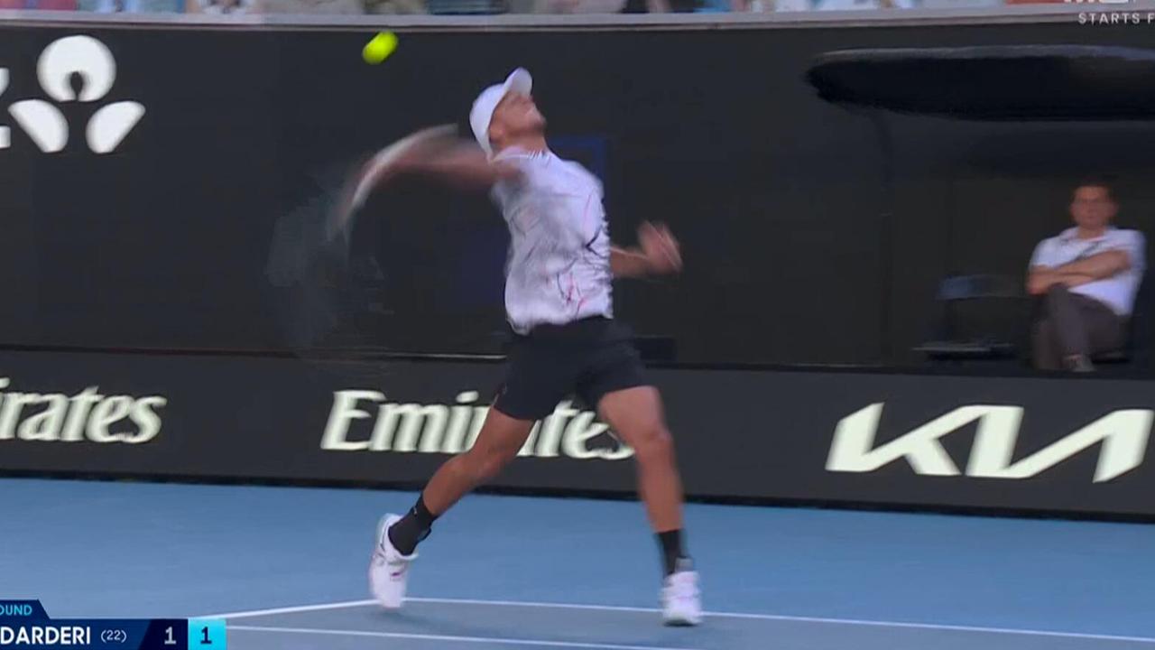 Jannik Sinner def Luciano Darderi in fourth round, Darderi blows up and hits ball into outer space, latest tennis news
