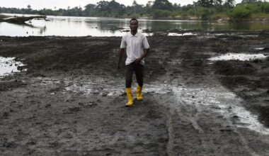 Nigeria and South Africa plan to boost fossil fuel production, risking their climate change pledges