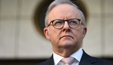 Albanese retreats on post-Bondi bill, as he takes poll hit