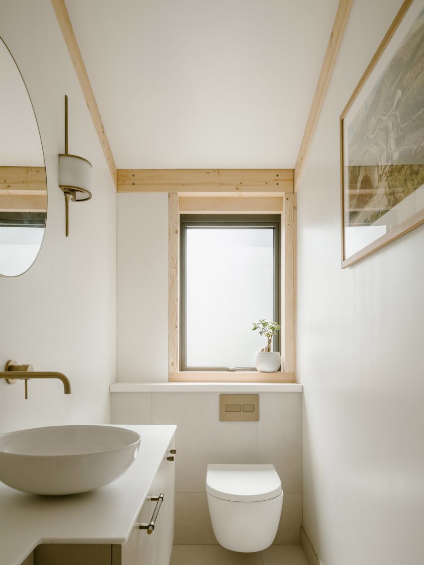 Bathroom in Float House by TiggColl