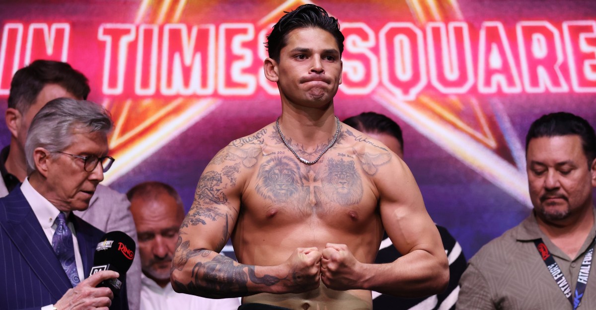 Barrios vs. Garcia Official For Feb. 21 In Las Vegas