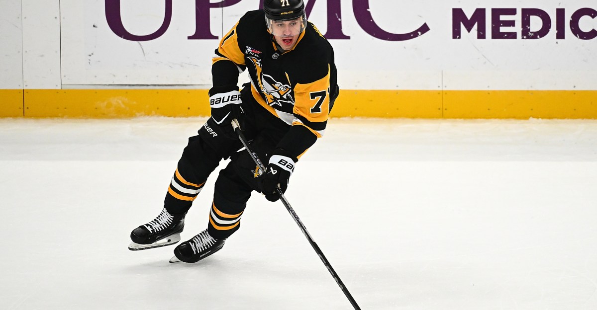 Evgeni Malkin’s return creates some line questions for Penguins