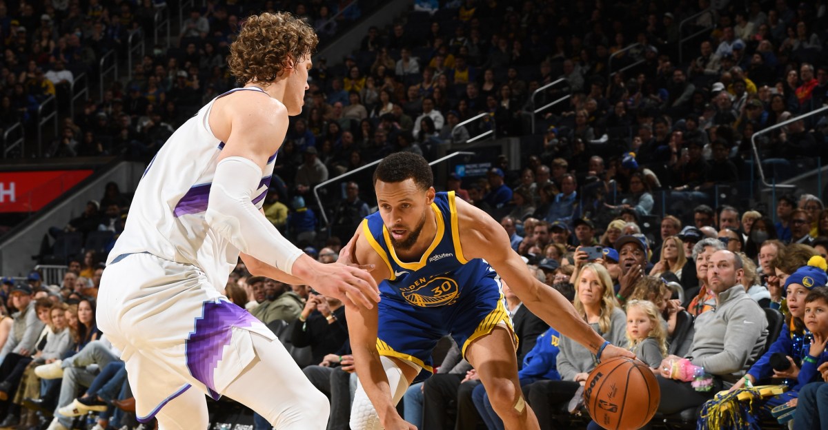 NBA scores: Steph Curry leads Warriors past Jazz