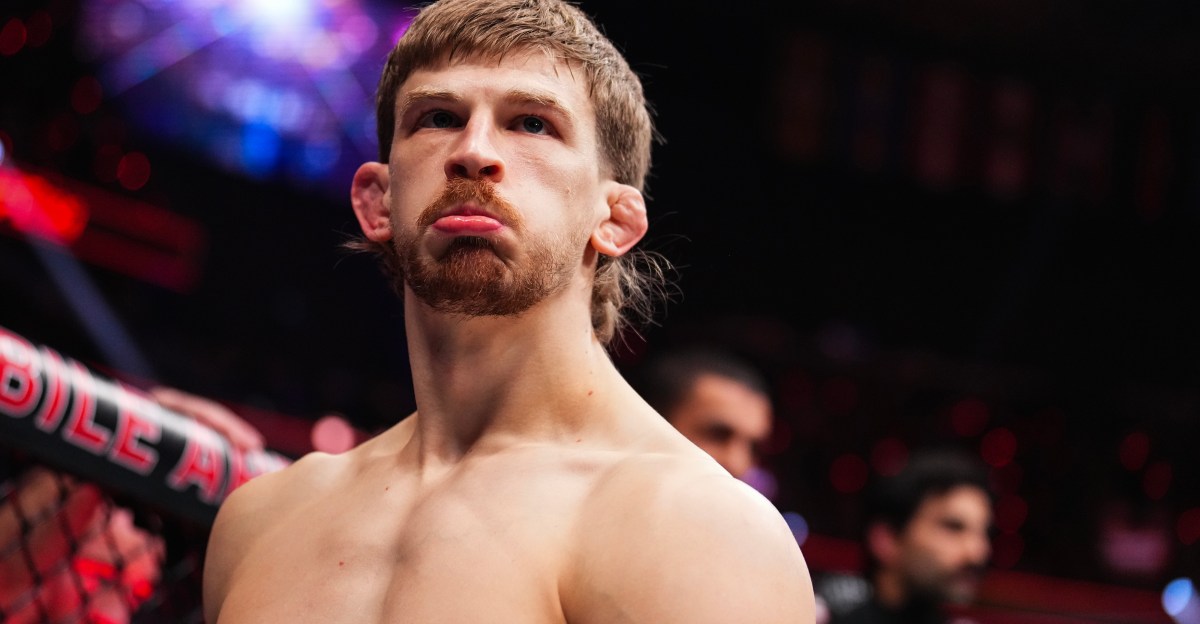 Arnold Allen reacts to controversial UFC 324 loss