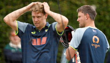 LIVE BLOG: Australia pick all-pace attack again