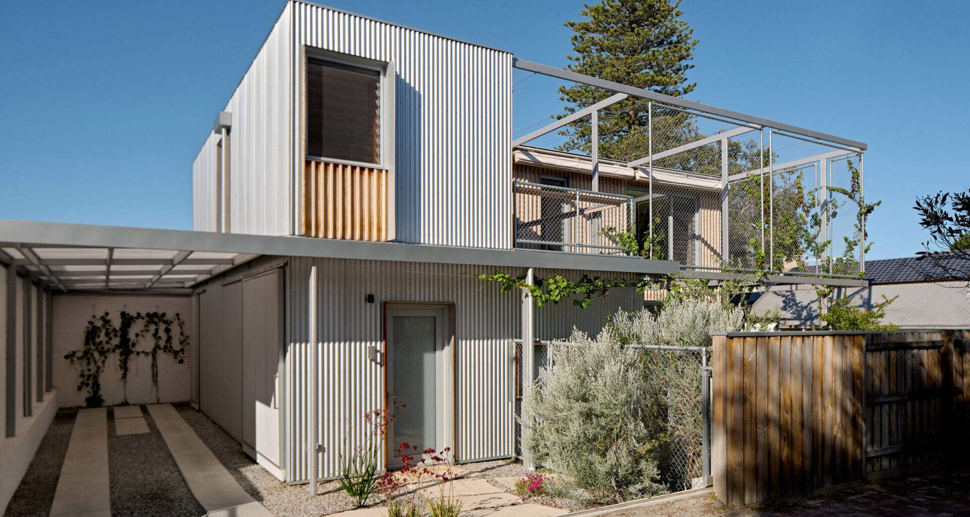 Henville Street House by Philip Stejskal Architecture