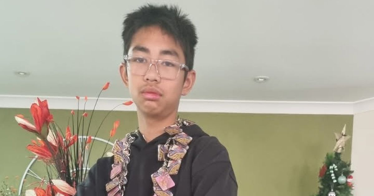 Desperate search for Melbourne boy missing at Venus Bay on Victoria's coast