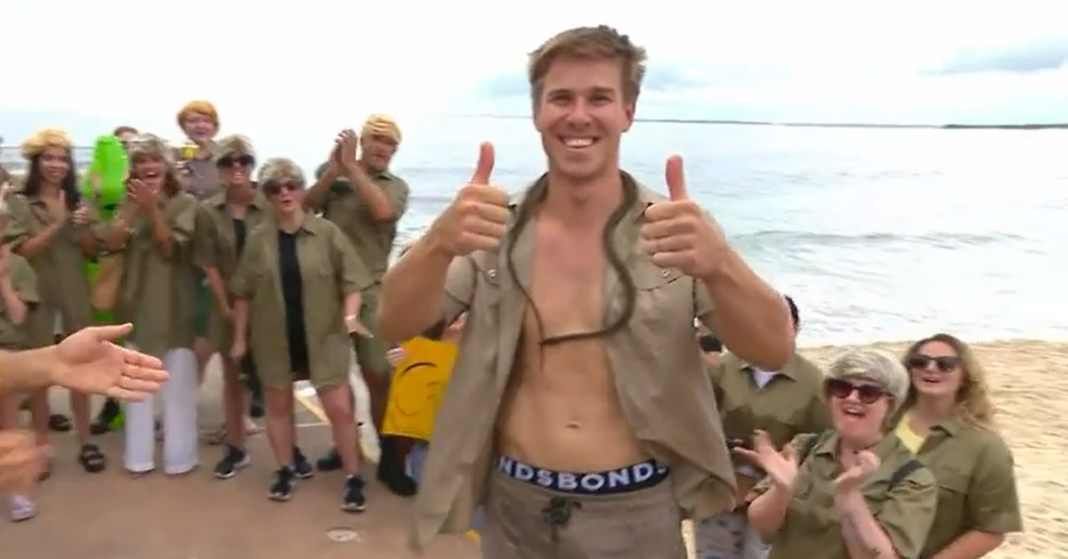 Wildlife warriors hometown hosts lookalike contest to celebrate his return home