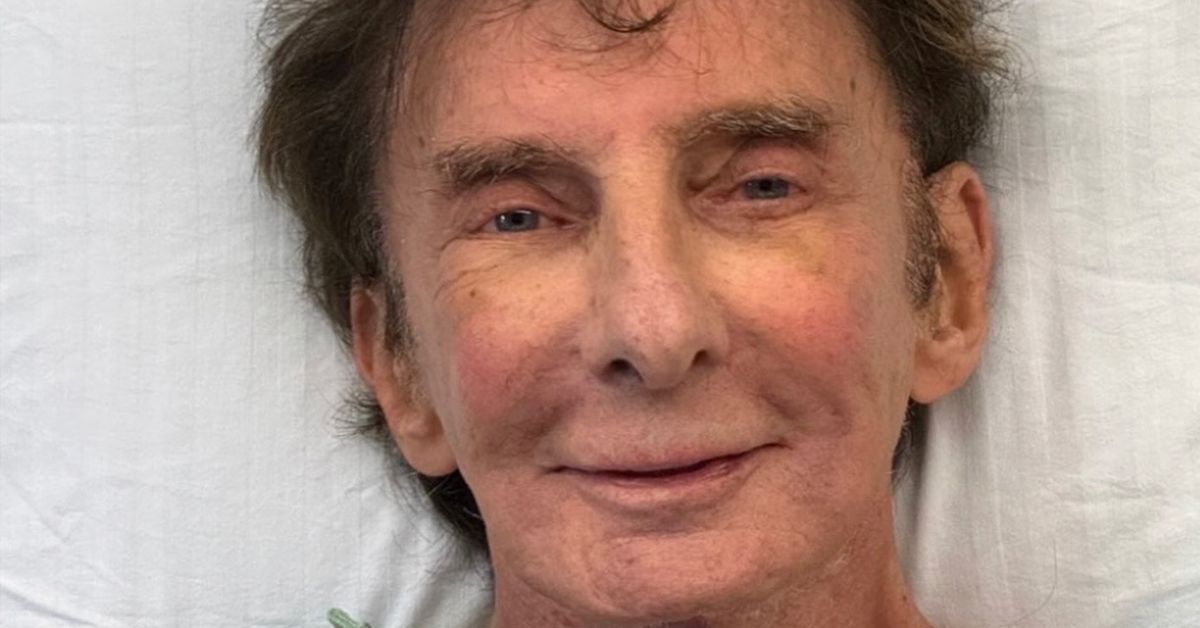 Barry Manilow shares health update with fans weeks after cancer diagnosis