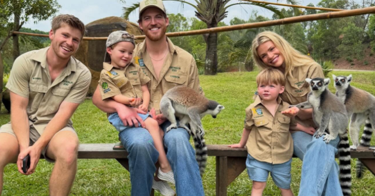 Stranger Things star Finn Wolfhard debuts as Saturday Night Live host; Robert Irwin recreates Dancing With The Stars performance at Australia Zoo.