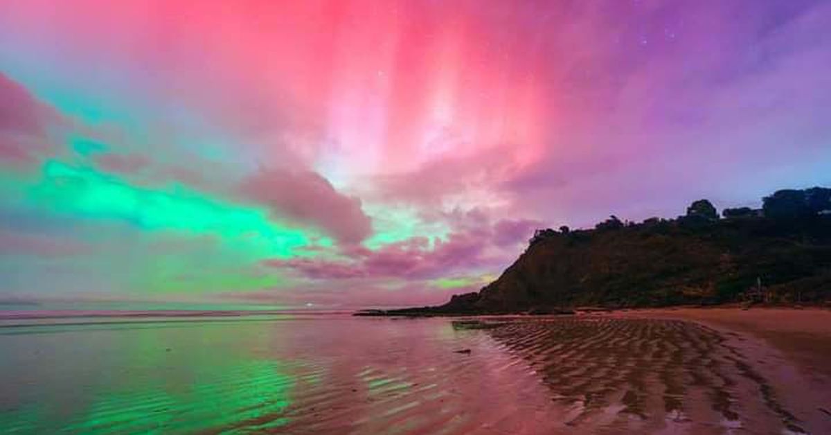 Aurora Australis alert 2026: Severe solar radiation flare may spark rare Southern Lights tonight, everything you need to know